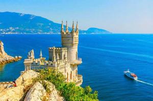 Как сэкономить на отдыхе в Крыму на сайте Лето Навсегда