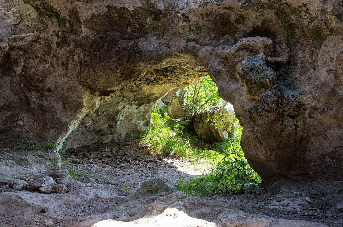 картинка Под трассой "Таврида" была найдена древняя пещера на портале Лето Навсегда