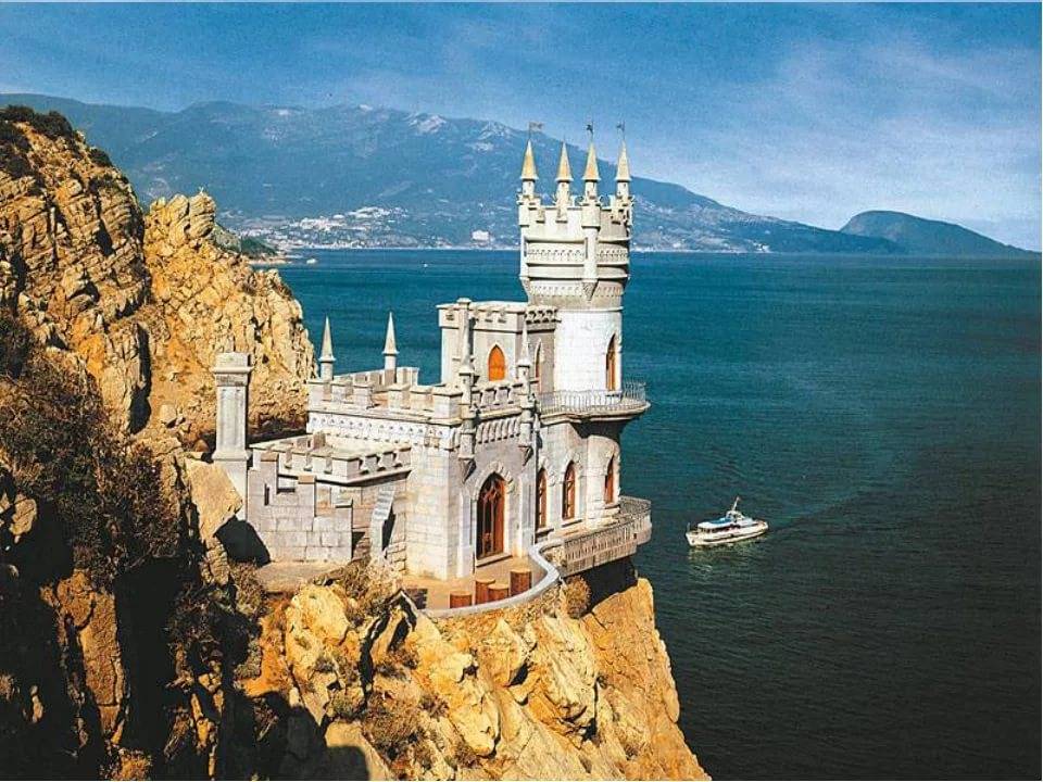 картинка Крым - это уникальный уголок, который славится красотой природы, мягкостью климата.  на портале Лето Навсегда